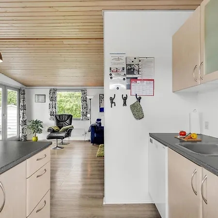Pet Friendly In Svendborg With Wifi *