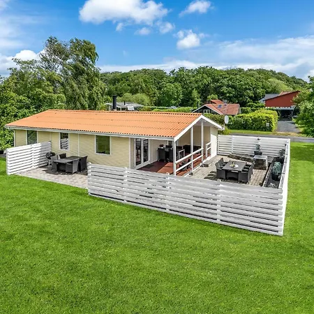Pet Friendly In Svendborg With Wifi Holiday home Vemmenaes