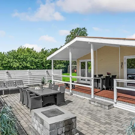 Pet Friendly In Svendborg With Wifi Holiday home *