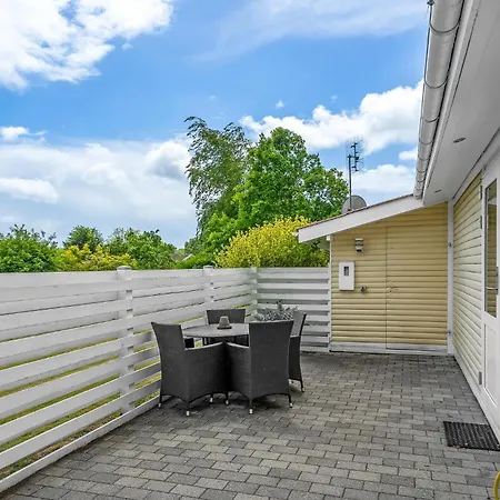 Pet Friendly In Svendborg With Wifi Holiday home